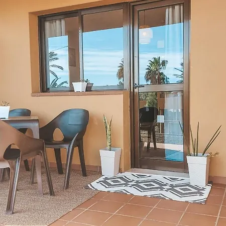 Evita Papagayo * Corralejo